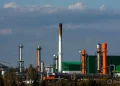 $285.6 Billion by 2035 — How Clean Tech Is Driving Global Decarbonization